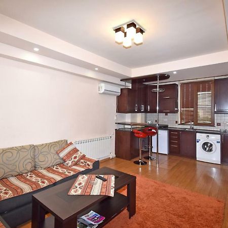 Apartments in center of Jerevan Buitenkant foto